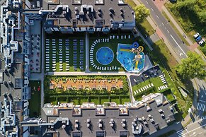 Bel Mare Stylish Apartment by Renters