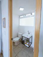 New Comfortable Retreat. Pool & BBQ