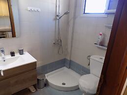 Central Cute 2Bd Balcony apt in Skiathos