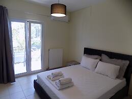 Central Cute 2Bd Balcony apt in Skiathos