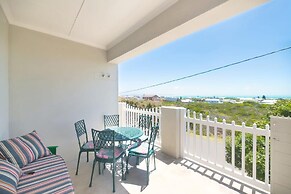 Lands Edge Eco Friendly Cottages