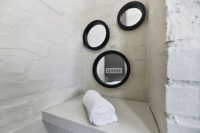 Lands Edge Eco Friendly Cottages