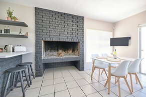 Lands Edge Eco Friendly Cottages