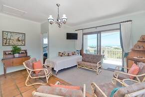 Lands Edge Eco Friendly Cottages