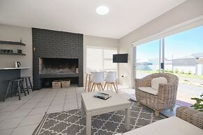 Lands Edge Eco Friendly Cottages