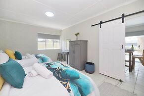 Lands Edge Eco Friendly Cottages