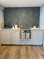 Baldursbra-Central Studio Apartment