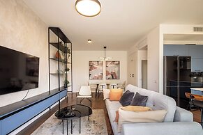 Modern Cozy Dream by Sea N' Rent