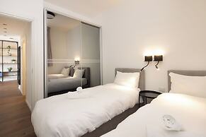 Modern Cozy Dream by Sea N' Rent