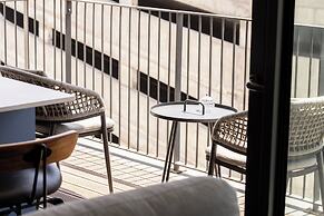 Modern Cozy Dream by Sea N' Rent