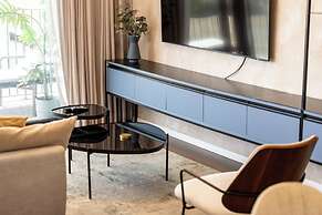 Modern Cozy Dream by Sea N' Rent