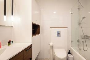 Modern Cozy Dream by Sea N' Rent