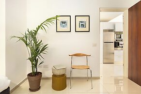 Shenkin Eclectic Blue Apt by Sea N' Rent