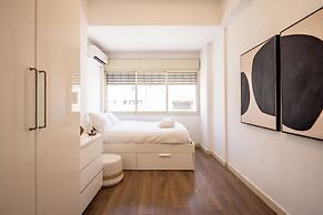 Heart of TLV Elegant Home by Sea N' Rent