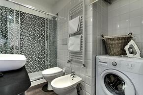 Biennale Apartment by Wonderful Italy