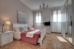 Accademia Opera Deluxe by Wonderful Italy