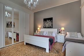 Accademia Opera Deluxe by Wonderful Italy