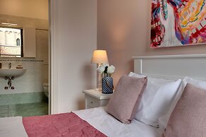 Accademia Opera Deluxe by Wonderful Italy