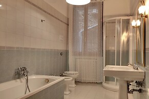 Accademia Opera Deluxe by Wonderful Italy