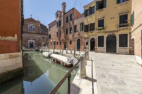 Al Campanile View Terrace by Wonderful Italy