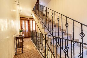 Al Campanile View Terrace by Wonderful Italy