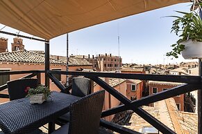 Al Campanile View Terrace by Wonderful Italy