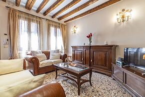 Al Campanile View Terrace by Wonderful Italy