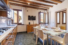 Al Campanile View Terrace by Wonderful Italy