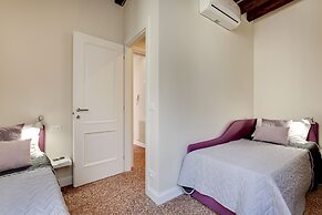 Rugabella Rialto by Wonderful Italy