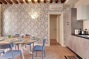 Rugabella Rialto by Wonderful Italy