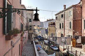 Laguna Luxury 1 by Wonderful Italy