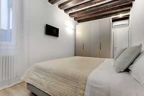 Laguna Luxury 1 by Wonderful Italy