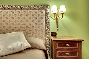 Byron San Marco by Wonderful Italy