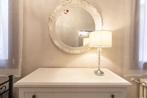 Rialto Grand Canal by Wonderful Italy