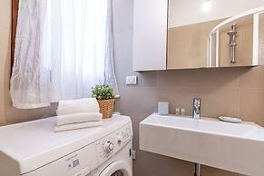 Rialto Grand Canal by Wonderful Italy