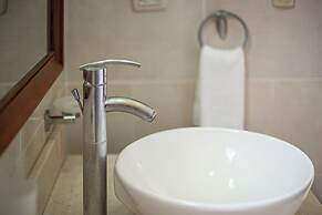 PC066 CONDO RENTAL  PROCAB