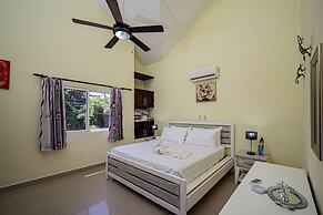 PC066 CONDO RENTAL  PROCAB