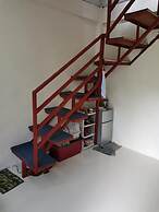 1 Bed House - Sleeps 2 - Parking - Wifi