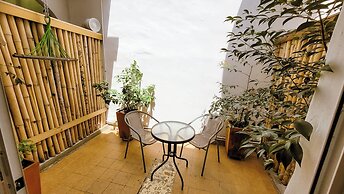 Tuki Hostel & Lounge