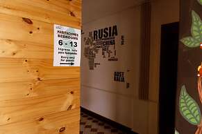 Tuki Hostel & Lounge