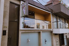 Tuki Hostel & Lounge