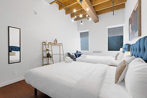 The Little Prince Rooms-Old Montreal