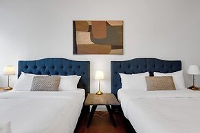 The Little Prince Rooms-Old Montreal