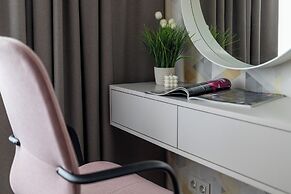 Spacious apartment near DanaMall