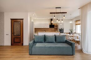 Spacious apartment near DanaMall