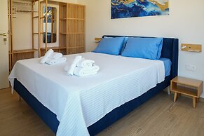 Sapphire Zafeirenias Gem House With Jacuzzi