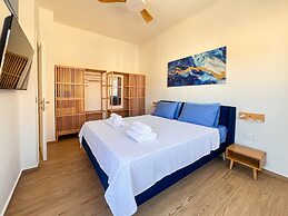 Sapphire Zafeirenias Gem House With Jacuzzi