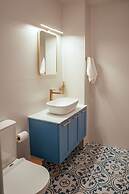 Sapphire Zafeirenias Gem House With Jacuzzi