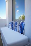 Sapphire Zafeirenias Gem House With Jacuzzi