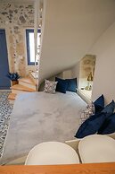 Sapphire Zafeirenias Gem House With Jacuzzi